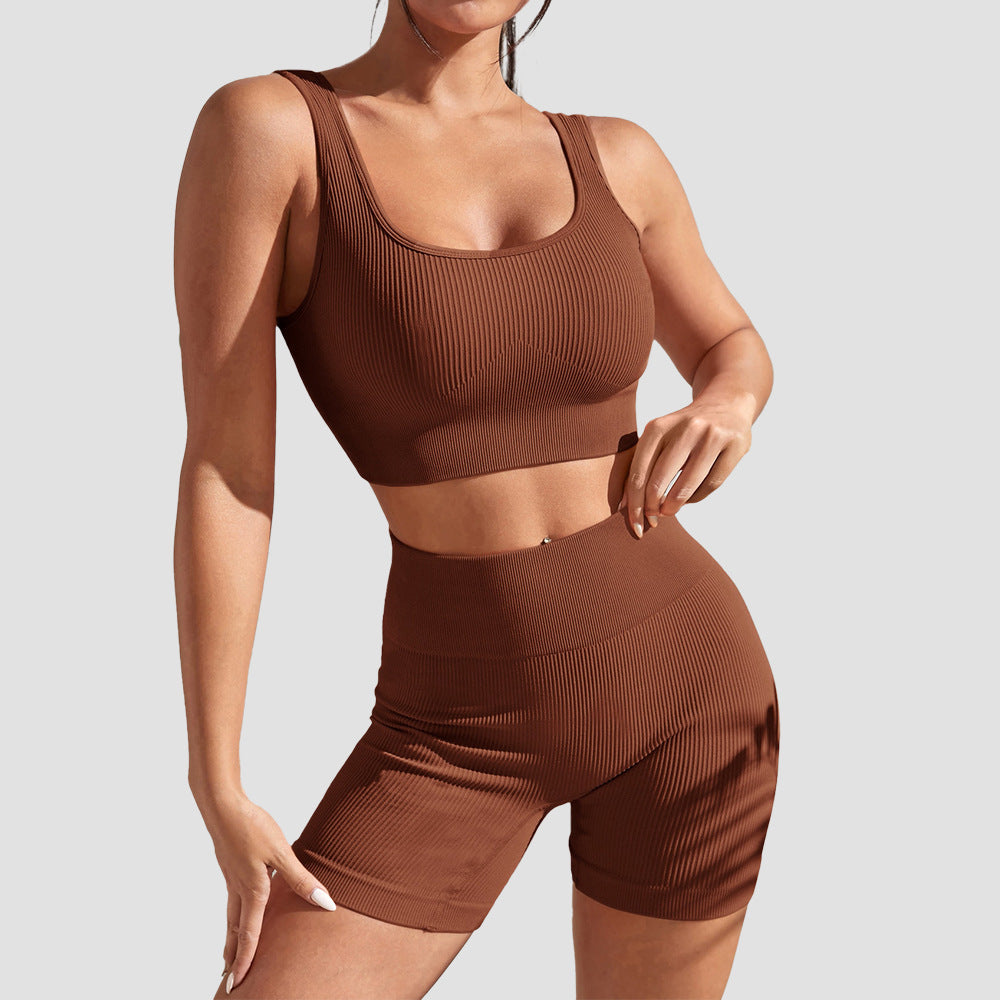 Seamless Women's Yoga Set with High-Waisted Leggings