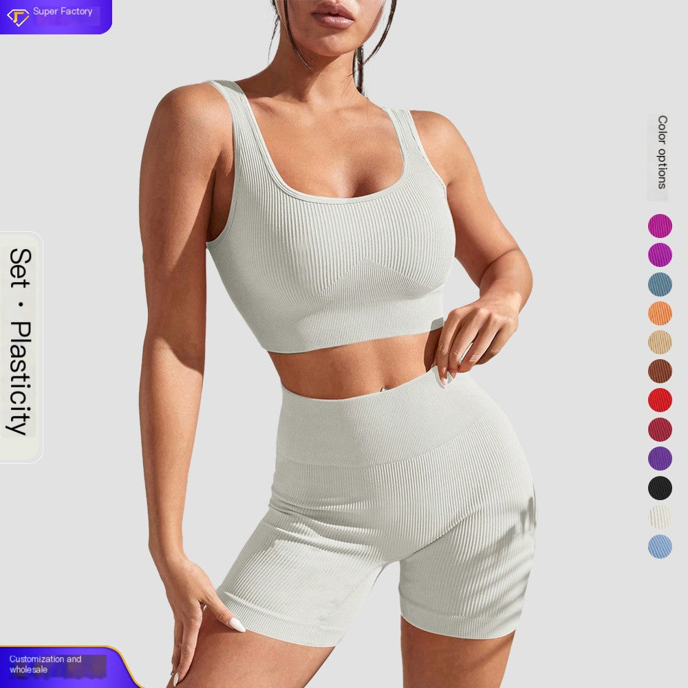Seamless Women's Yoga Set with High-Waisted Leggings
