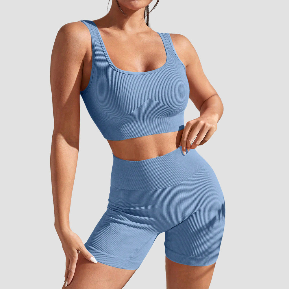 Seamless Women's Yoga Set with High-Waisted Leggings